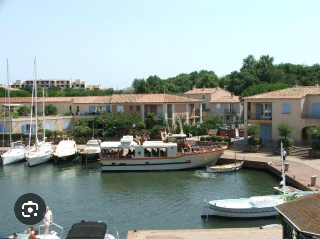 Apartamento T2 Au Coeur Du Golfe De Saint Tropez Cogolin Exterior foto